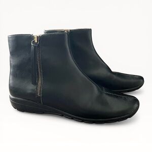 Easy Spirit Seaddy3 Black Vegan Leather Ankle Boots Women’s Size 7N Zippers Flat